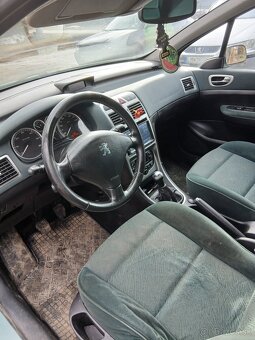 Peugeot 307sw - 8