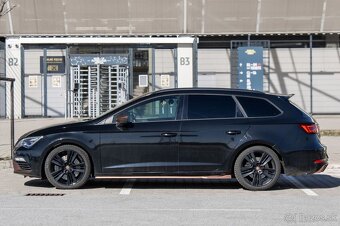 Seat Leon ST Cupra / 221 kW / A/T 7 / 2018 - 8