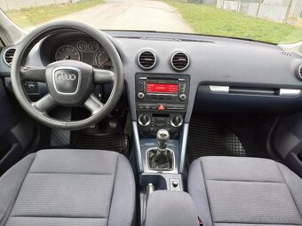 Audi A3 Sportback 1.6 i,75Kw(105Ps) COMFORT - 8