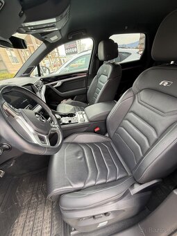 Volkswagen Touareg V8 - 8