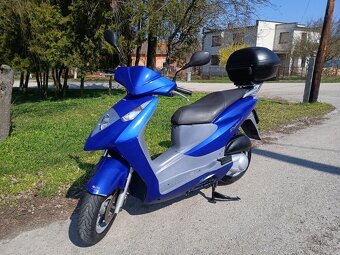 Honda Dylan 125 - 8