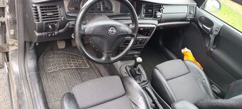 Opel Vectra B Sport 2.2 DTI 92 kw 125 koní - 8