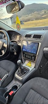 Škoda Octavia 2 facelift 2.0 tdi combi - 8