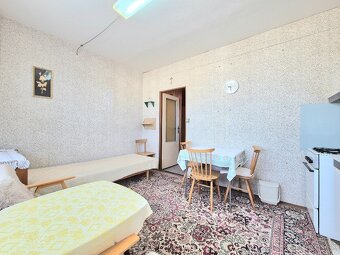 Priestranný 1 izbový byt na Važeckej, PO - ihneď voľný - 8