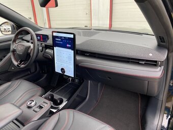 Ford Mustang Mach-E 258kW AWD 91kWh DPH - 8