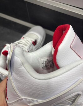 Nike Air Jordan 4 Metallic Red - 8