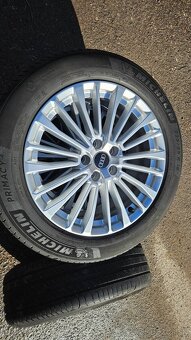 Originální Audi R18 8J ET39 – kvalitní Michelin – - 8
