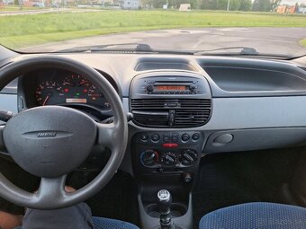 Fiat punto 1,2 59kw benzín 2001 - 8