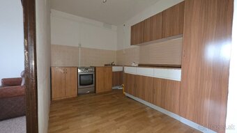 2i Trenčín Zlatovce na predaj - 8