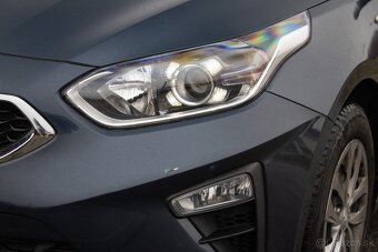 Kia Ceed - 8