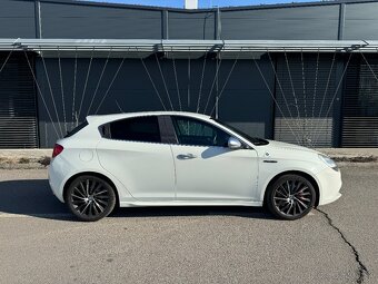 Alfa Romeo Giulietta 1.8 TBi 177kw Quadrifoglio Verde QV - 8