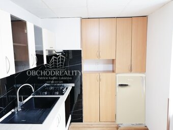 3 - izbový byt s dvomi balkónmi v Humennom - 8