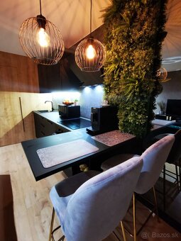 KOMPLETNE ZREKONŠTRUOVANÝ 2,5 IZBOVÝ BYT V CENTRE PRIEVIDZE - 8