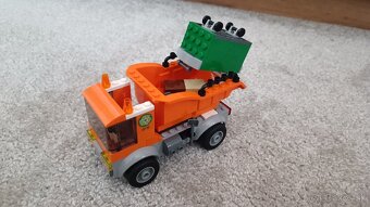 Lego city 60220 Smetiarske auto - 8