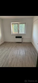 2 Izbovy byt na prenajom - 8