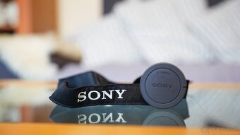 Sony A6300 + Sony E 16-50 mm F:3.5-5.6 OSS + príslušenstvo - 8