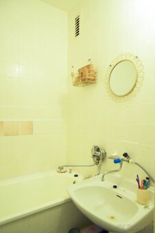 Predaj 2,5 izbový byt - 8