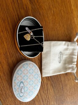 Fossil nový náhrdelník s príveskom - 8