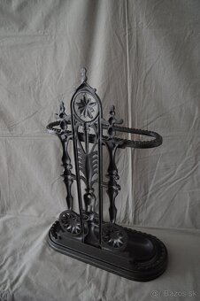 Liatinový stojan na dáždniky - 8