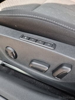 Škoda Octavia Combi 2.0 TDI SCR Style za 16.500 € - 8