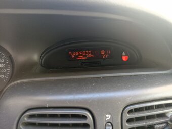 Renault Scénic 1.9 dci - 8