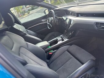 Audi e-tron 50 quattro S-line - 8