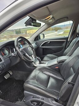 Volvo XC70 2.4 AWD 123300km 2016 - 8