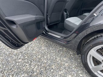 Škoda Superb 2.0TDi 170PS 6R ELEGANCE NAVI - 8