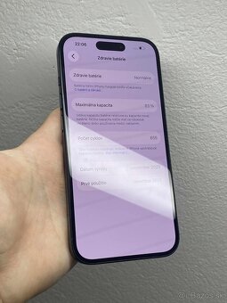 IPHONE 15 • 128GB - 8