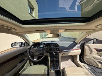 Mercedes-Benz E350 CGI V6 coupe - 8