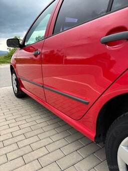 Predám Škoda Fabia 1.2 benzín - 8