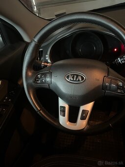 KIA sportage 2011 2.0 CRDI - 8
