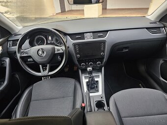 Škoda Octavia Combi 1.6 TDI M5 Style - 8