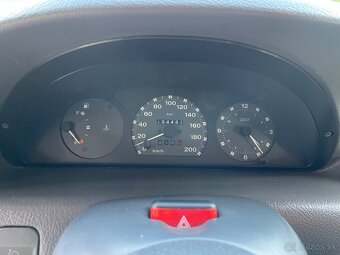 Fiat Punto 1.1 benzín - 8