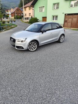 Audi A1 Sportback Sline 1.6TDI 66KW - 8