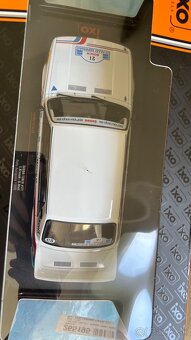 ŠKODA 130L/130LR 1:18 IXO - 8