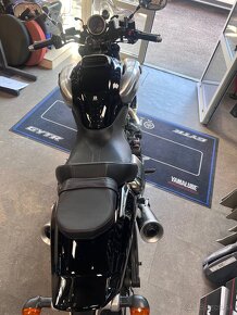 Yamaha V-MAX 1700 - 8