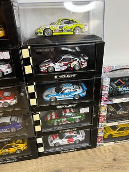 Minichamps 1:43 Porsche / Mercedes / Audi / Opel - 8