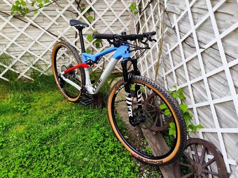CUBE AMS 100 C:68 SL 29 - 8