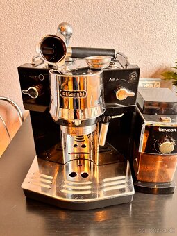 DE'LONGHI EC820.B pákový kávovar - 8
