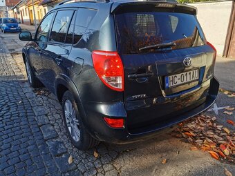 Toyota rav4, 2.2 d4d 130kw, - 8