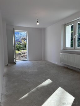 Rodinný dom - kompletná rekonštrukcia - Hrachovište - 8