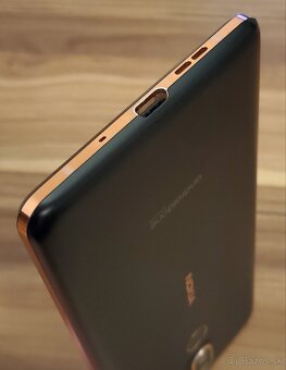 Nokia 7 Plus - 8