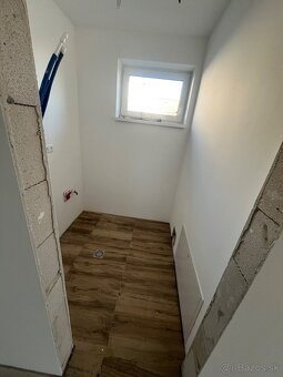 Novostavba 4 izbového rodinného domu - 8