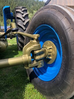 Predám Horský traktor zetor 3017 - 8