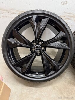 Zimná sada Audi 5x112 R22 , 285/30/22 Audi RS6 RS7 Audisport - 8