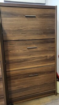 Predsieňová zostava - 8