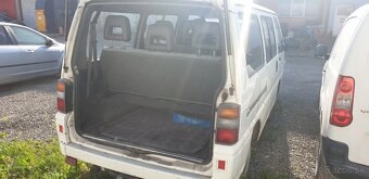 Mitsubishi L300 - 8