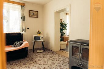 Rodinný dom s pozemkom 3 568 m² - 8