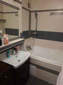 PREDAJ komplet prerobený 4 izbový byt Trenčín, Halalovka. - 8